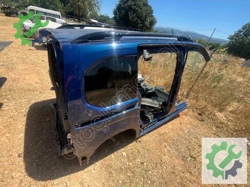 Peugeot Rifter Sağ Arka Çamurluk çıkma parça