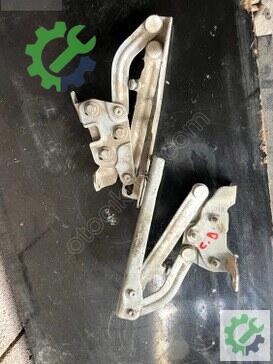 Opel Corsa Kaput Menteşesi çıkma parça