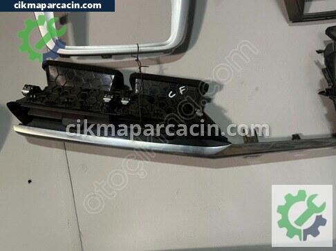 Opel Corsa Havalandırma Izgaraları çıkma parça