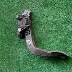 Opel Corsa Pedal Çıkma