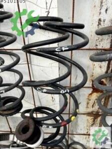 Opel Corsa Orijinal Çıkma Helezon Yayı