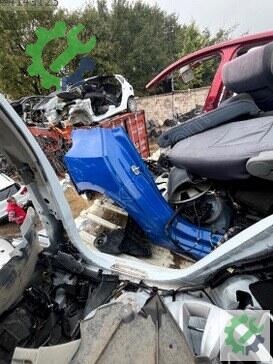 Opel Corsa Sağ Arka Çamurluk çıkma parça
