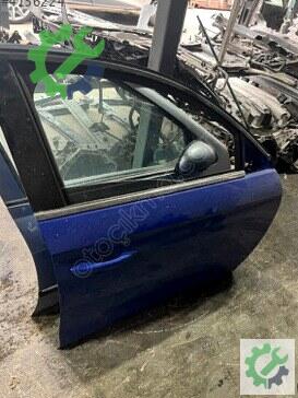 Opel Corsa Sağ Ön Kapı çıkma parça