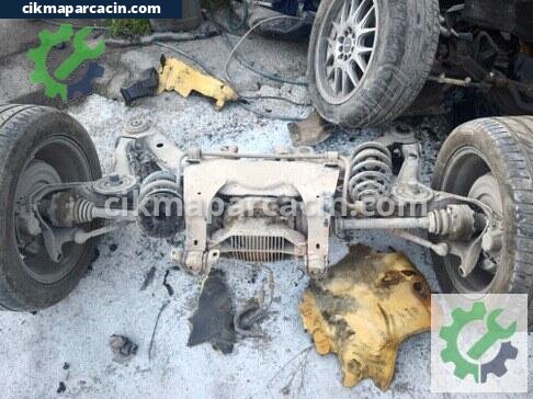 Opel Omega Arka Taşıyıcı çıkma parça