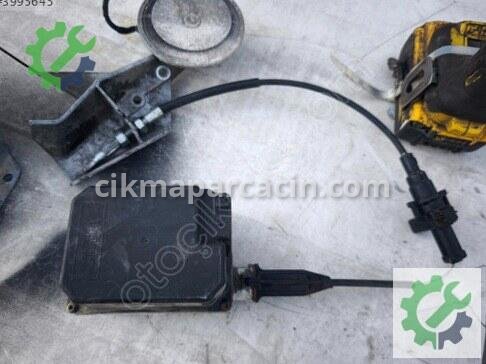 Opel Omega Kontrol Paneli çıkma parça