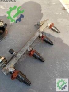 Çıkma Orijinal Enjektör Kütüğü Opel Vectra Benzin