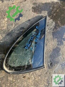 Opel Vectra Sağ Arka Kelebek Camı çıkma parça