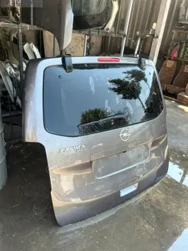 Opel Zafira Bagaj Kapağı çıkma parça