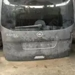Opel Zafira Bagaj Kapağı Çıkma