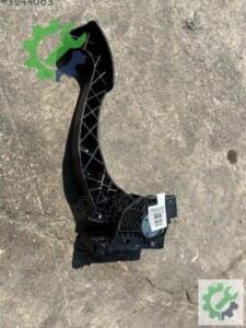 Çıkma Pedal — Opel Zafira