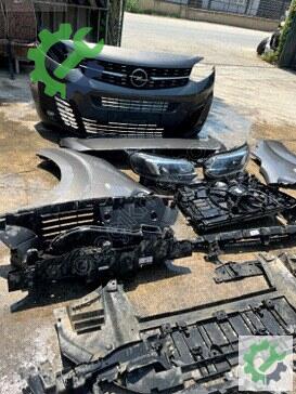 Opel Zafira Komple Ön çıkma parça