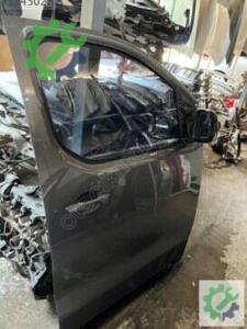 Çıkma Sağ Ön Kapı — Opel Zafira