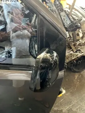 Opel Zafira Sağ Ön Kapı çıkma parça