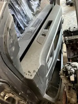 Opel Zafira Sağ Ön Kapı çıkma parça
