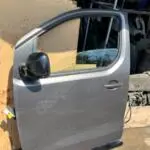 Opel Zafira Sol Ön Kapı Çıkma