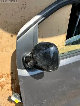 Opel Zafira Sol Ön Kapı çıkma parça
