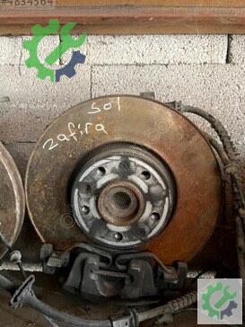 Opel Zafira Taşıyıcı çıkma parça