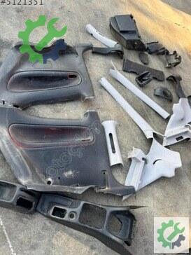 Peugeot 206 Bakalitler çıkma parça