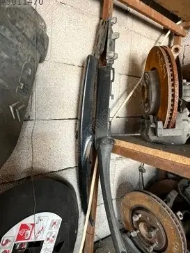 Peugeot 206 Far Kasası çıkma parça