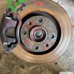Peugeot 206 Sağ Ön Taşıyıcı Çıkma