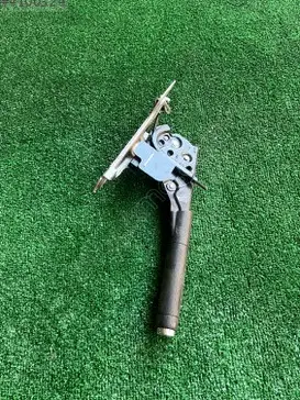 Peugeot 301 El Freni çıkma parça