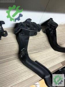 Peugeot 301 Gaz Pedalı Çıkma