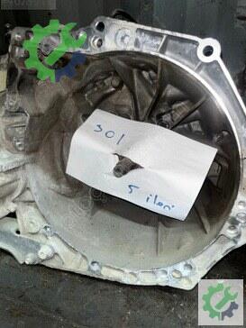 Peugeot 301 Şanzıman Komple çıkma parça