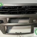 Çıkma Orijinal Teyp Çerçevesi Peugeot 301