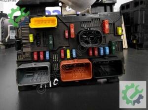 Çıkma Orijinal Sigorta Kutusu Peugeot 307 Dizel 9659742080