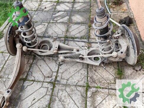 Peugeot 406 Arka Taşıyıcı çıkma parça