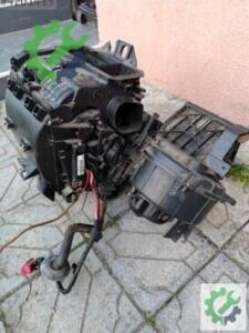Çıkma Orijinal Kalorifer Kutusu Peugeot 406