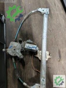 Çıkma Sağ Arka Cam Krikosu — Peugeot 406