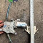 Peugeot 406 Sağ Arka Cam Krikosu Çıkma