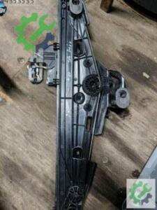 Çıkma Orijinal Sağ Arka Cam Krikosu Peugeot 408