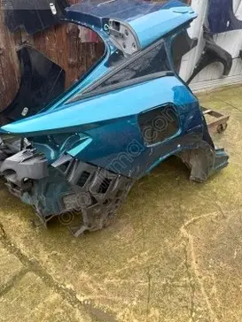 Peugeot 408 Sağ Arka Çamurluk çıkma parça