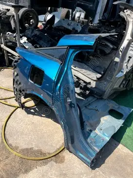 Peugeot 408 Sağ Arka Çamurluk çıkma parça
