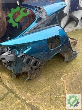 Peugeot 408 Sağ Arka Çamurluk çıkma parça