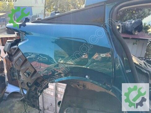 Peugeot 408 Arka Çamurluk çıkma parça