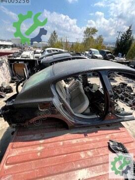 Peugeot 508 Sol Arka Çamurluk çıkma parça