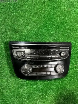 Peugeot 508 Teyp çıkma parça