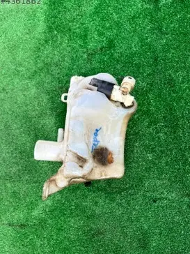 Peugeot Partner Cam Suyu Deposu çıkma parça