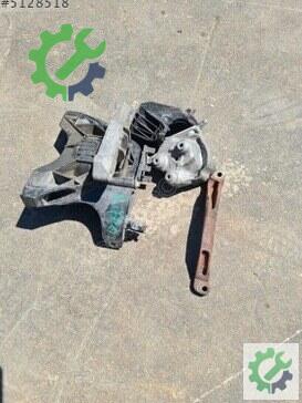 Peugeot Rifter Motor Takozu & Kulağı çıkma parça