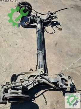Peugeot Rifter Travers çıkma parça