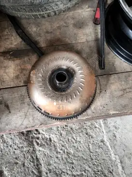 Isuzu Tora Türbin çıkma parça