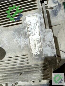 Renault Megane Motor Beyni 7700105979 çıkma parça