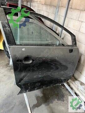 Renault Captur Sağ Ön Kapı çıkma parça