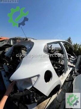 Renault Clio Kesme Tavan Sacı çıkma parça