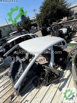 Renault Clio Kesme Tavan Sacı çıkma parça