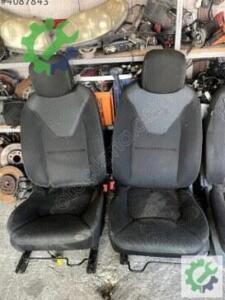 Çıkma Ön Koltuk — Renault Clio