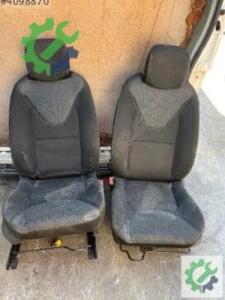 Renault Clio Ön Koltuk Çıkma